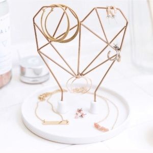 IMM LIVING Coxet Wire Heart Ceramic Jewelry Holder